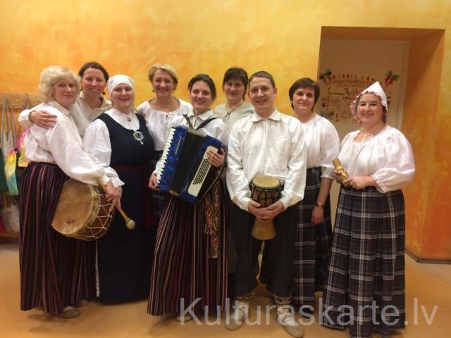 Fokloras kopa "Saulgani"